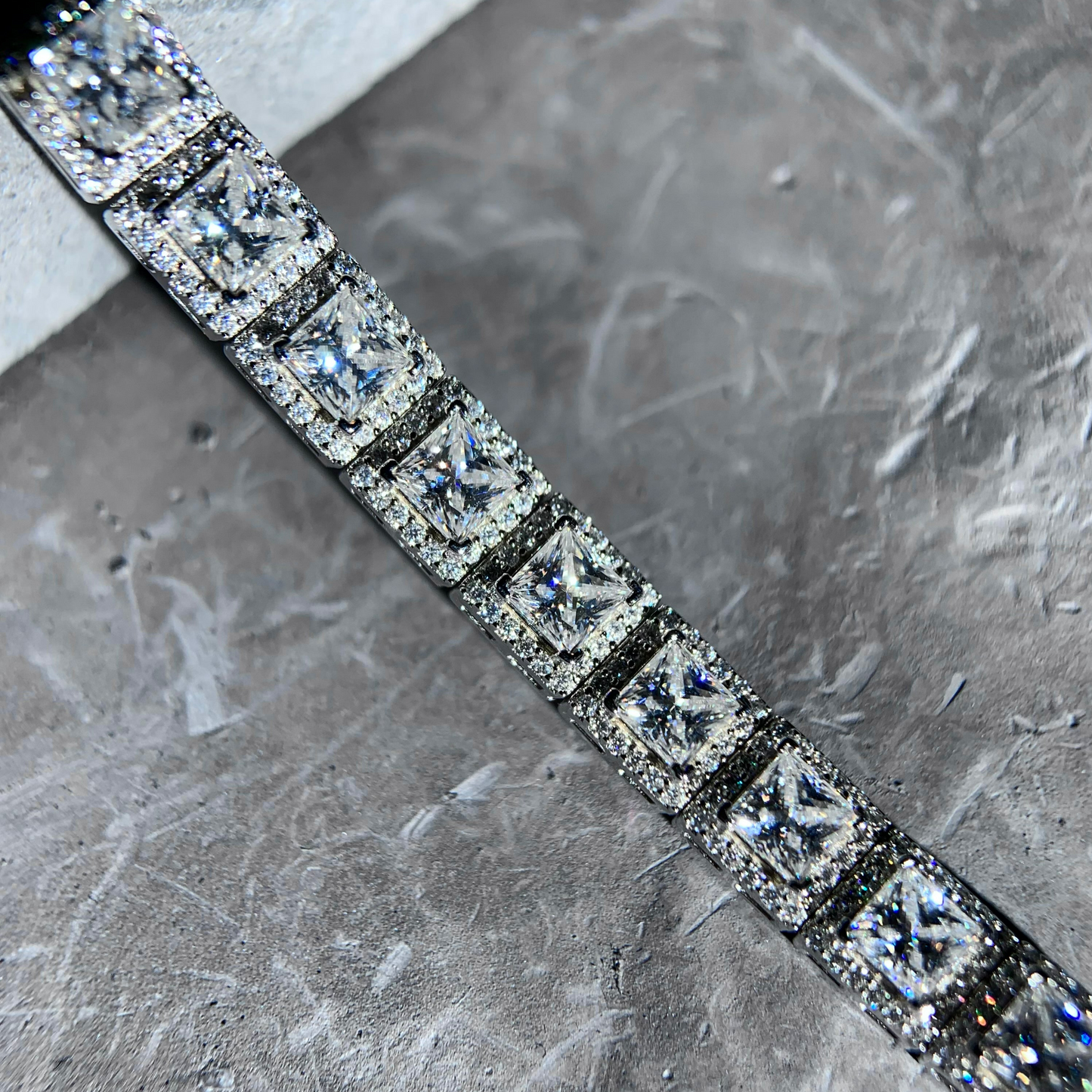 Cluster Round Cut Tennis Bracelet (TBAD) - TMT The Money Thing